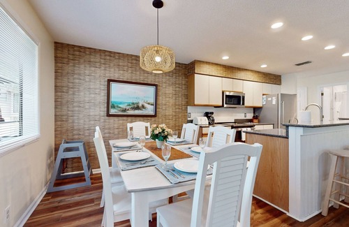 Sea Trail House | Resort Villa Close to Golf & Beach