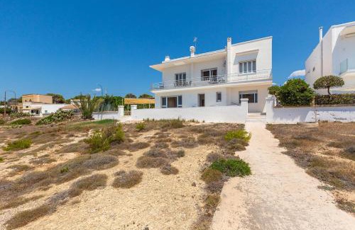 Torre Suda House | Respira Mare by BarbarHouse