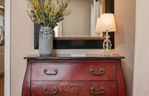 Sans Souci House | Respite Inn- Monthly Rental 3 Miles to DT GVL