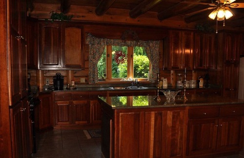 Kingston Cabin | Respite Lodge by the Tennessee River