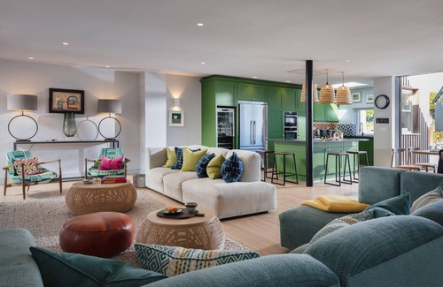 Trevone House | Rest Harrow - super stylish house, walking distance to Trevone beach
