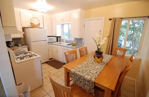 Sunset Park Hotel | Rest Haven Motel