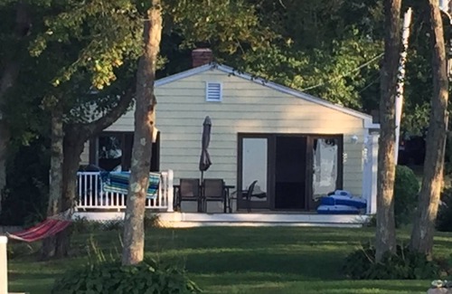 South Kingstown House | Rest, Relax and Rejuvenate!