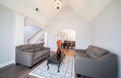 Fort Mitchell House | Rest relax and unwind all while minutes from Ft Moore!