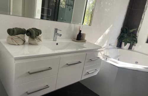 Cashmere House | Rest & Relax at The Secret Garden Getaway