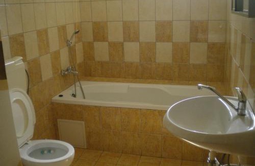 Bozanov Apartment | Restaurace Na Křižovatce
