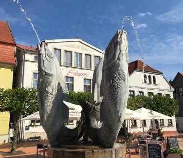 Barth House | Restaurant & Pension Eshramo