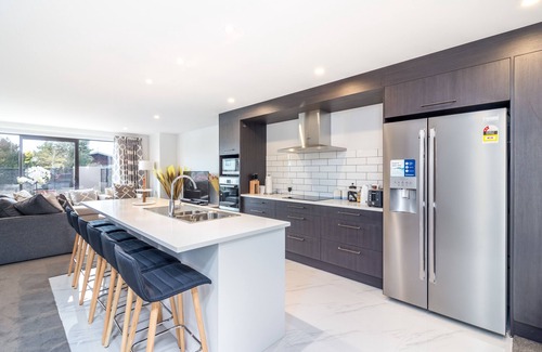 Riccarton Cottage | Restful in Riccarton - Christchurch