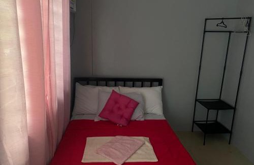 San Narciso Apartment | restfull transients inn