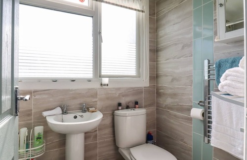 Harwich Cottage | RESTHAVEN, pet friendly, with a garden in Harwich