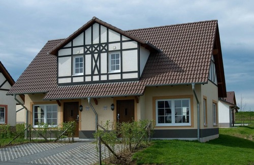 Ediger House | Restyled villa near the river Moselle