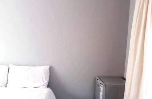 Secunda House | Rethapaki Guesthouse