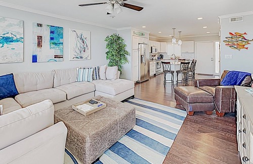 North Litchfield Beach Condo | Retreat 414 Ocean View From Balcony, Gorgeous, Minutes to Beach