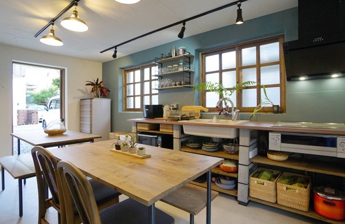 Okinawa House | Retreat at a traditional Okinawan house! [Umino24]