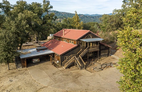 Coarsegold Other | Retreat by Yosemite: Garden Suite