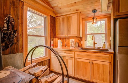 Hiram Cabin | Retreat on the Saco River