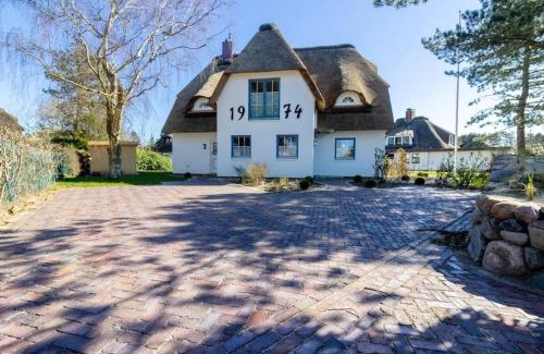St. Peter-Ording House | Retreat Reetdach-Villa Retreat