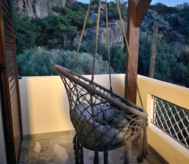 Agios Panteleimonas House | Retreat Villa Olya - Seaside & Spa