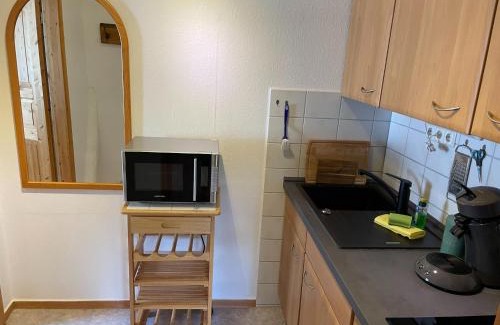 Hof Redentin Apartment | Retreat with Garden & Family Amenities, cleaning included