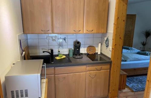 Hof Redentin Apartment | Retreat with Garden & Family Amenities, cleaning included