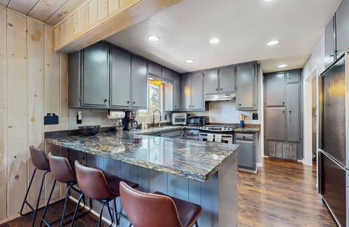 Blue Jay House | Retreat with gas grill, large deck, wood fireplace, lake access & AC
