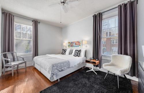 Charlotte House | Retro 1BR in Elizabeth with Porch & Eclectic Design