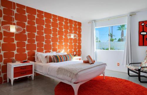 Racquet Club South House | Retro Desert Retreat - Ideal Palm Springs