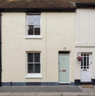 Sandwich House | Retro Inspired Design Home in the Heart of Sandwich