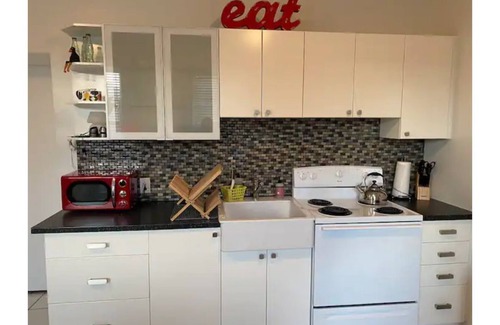 Fairpark Apartment | Retro Suite near Downtown Salt Lake!