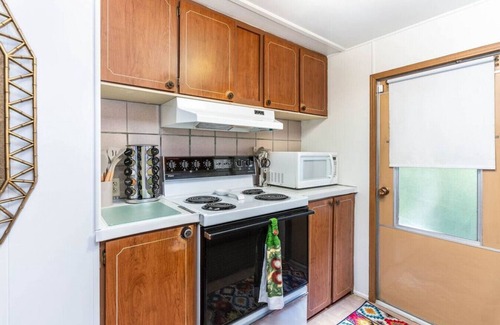 Paradise Estates House | Retro Trailer - Hot Tub, AC, near Mt Rainier Nat'l Park in Ashford, WA