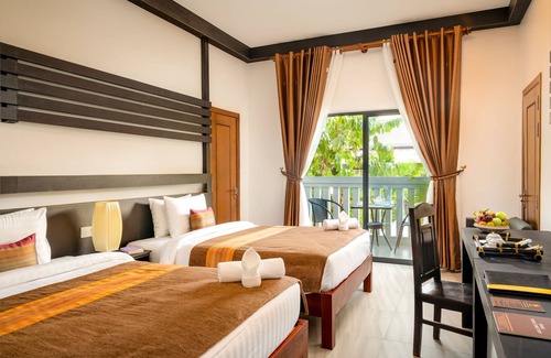 Siem Reap Hotel | Reveal Courtyard in Reveal Angkor
