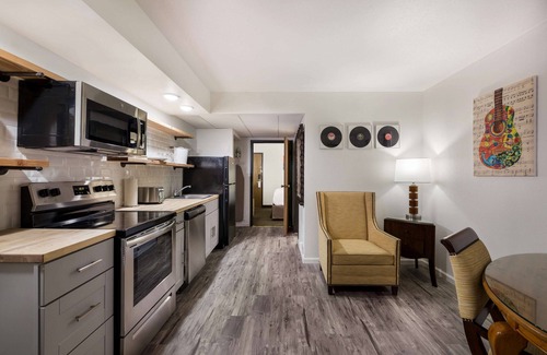 Minot Hotel | Revel Hotel Minot, SureStay Collection by Best Western