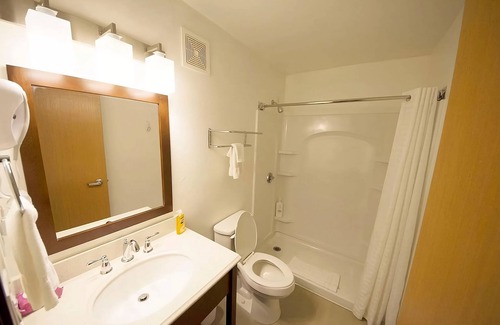 Fairbanks Hotel | Rewak Studios