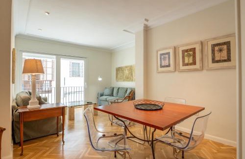 San Vicente Apartment | Rey Alfonso Apartamento con Garaje, 6 pax