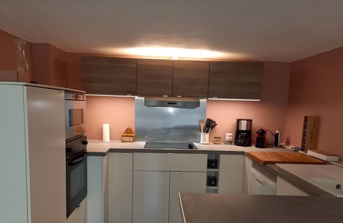 Montjuzet Apartment | Rez-de-jardin 55m2 Avec Piscine