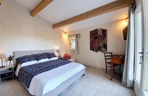 Saint-Cyr-sur-Mer Apartment | Rez de villa - St Cyr - L'Oustaou Dorey 4pers
