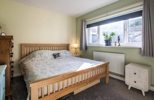 Manorbier Apartment | Rhainfa - 3 bedroom bungalow - Manobier