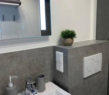 Vallendar Apartment | Rhein Apartment Souterrain Business