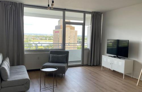 Hammfeld Apartment | Rheinblick - Wohnung direkt bei Düsseldorf mit toller Aussicht
