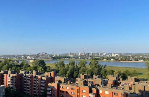 Hammfeld Apartment | Rheinblick - Wohnung direkt bei Düsseldorf mit toller Aussicht