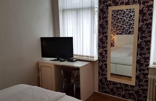 Rheindorf Hotel | Rheinischer Hof Leverkusen