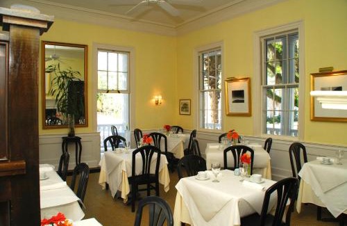 Downtown Bed & Breakfast | Rhett House