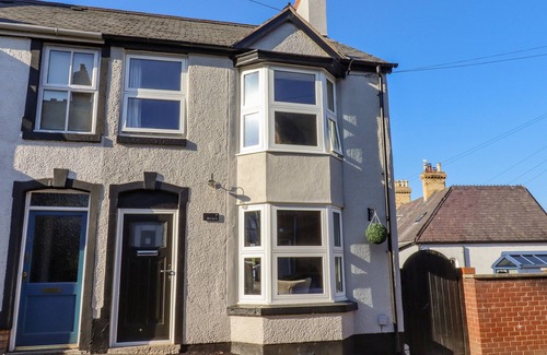 Ruthin Cottage | Rhif Saith