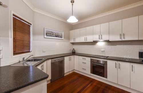 Iluka House | Rhijac at Iluka