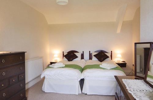 Harlech House | Rhiwgoch - Hw7449