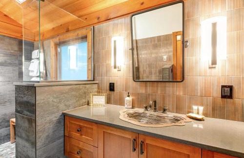 Coupeville House | Rhodena Beach Cottages
