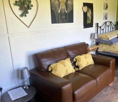 Cauldon House | Rhodes To Serenity - Mermaid Shepherds Hut
