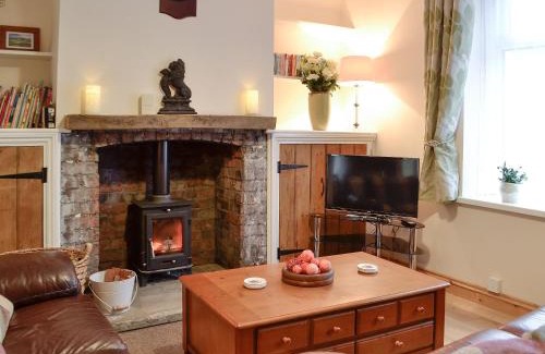 Abergavenny House | Rhona's Cottage