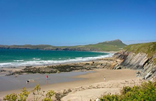 St Brides House | Rhosson Chapel Cottage
