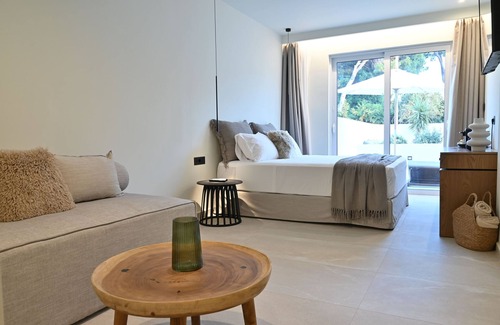 Ialyssos House | Rhotheon Suites in Ialysos Rhodes